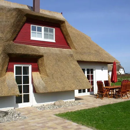 Holiday home Butterblume *